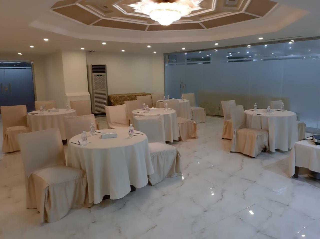 Hotel Di-Palace Riyadh Ngoại thất bức ảnh