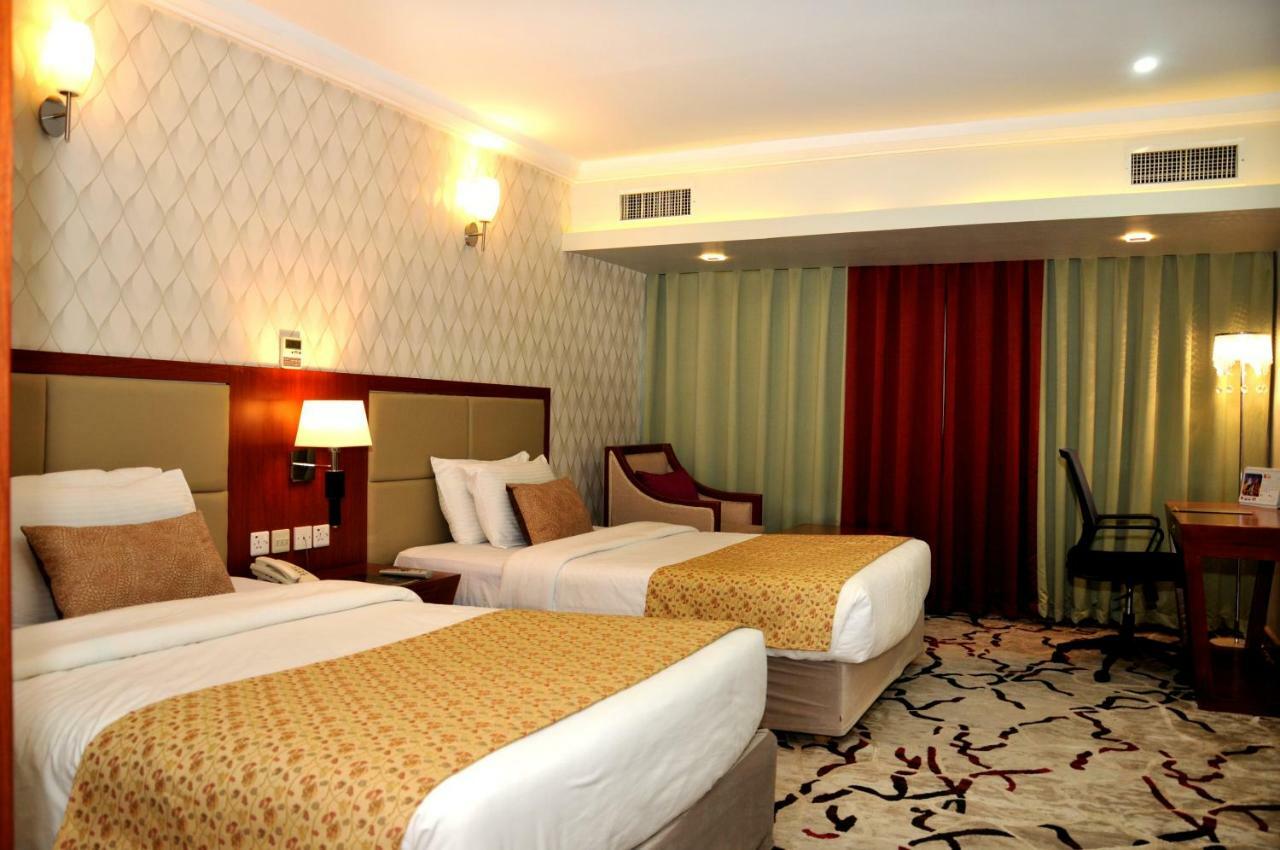 Hotel Di-Palace Riyadh Ngoại thất bức ảnh